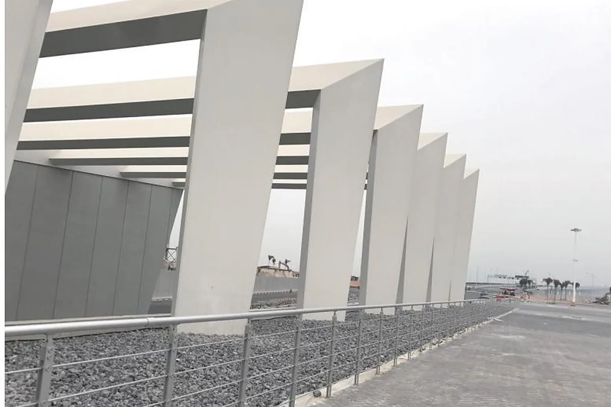 Stainless steel guardrail installed along the Hong Kong-Zhuhai-Macao Bridge artificial island